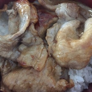 【節約パパお弁当】お好みソースが隠し味♪豚丼